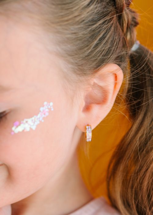 What Are Huggie Earrings? A Guide to Stylish, Comfortable, and Versatile Accessories