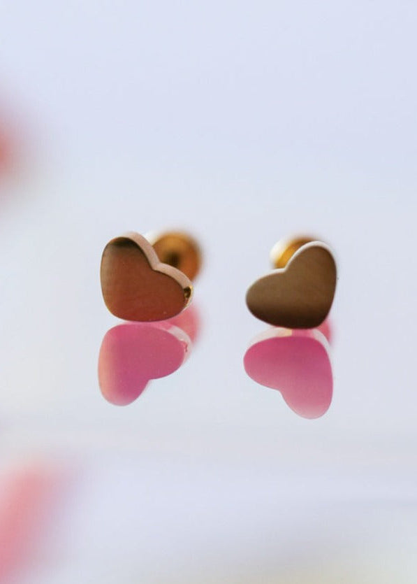 Tiny Classic Heart Earrings