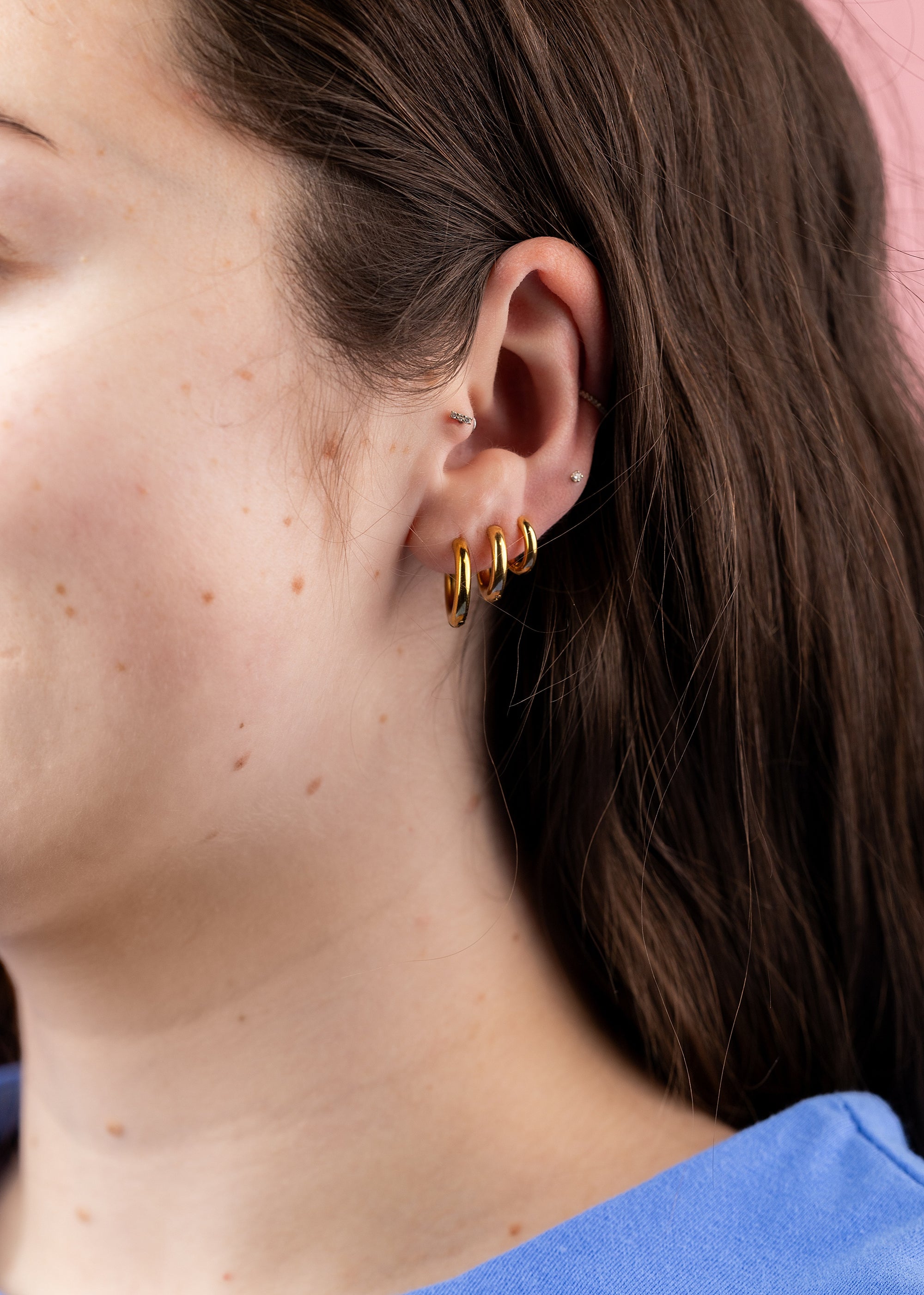 6mm Gold Huggies
