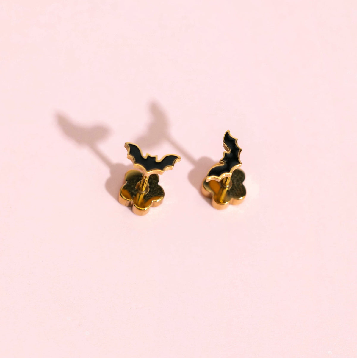 Tiny Bat