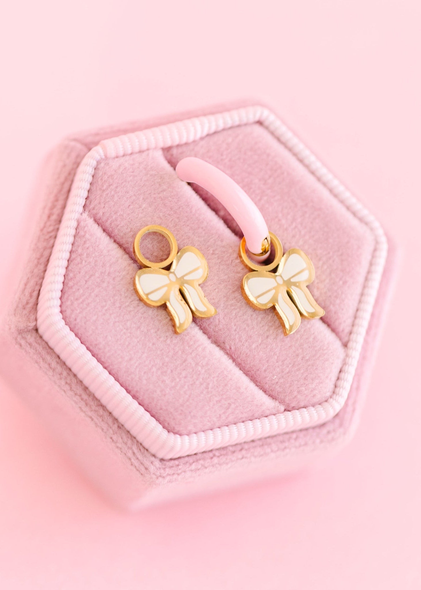 Cream Bow Charms