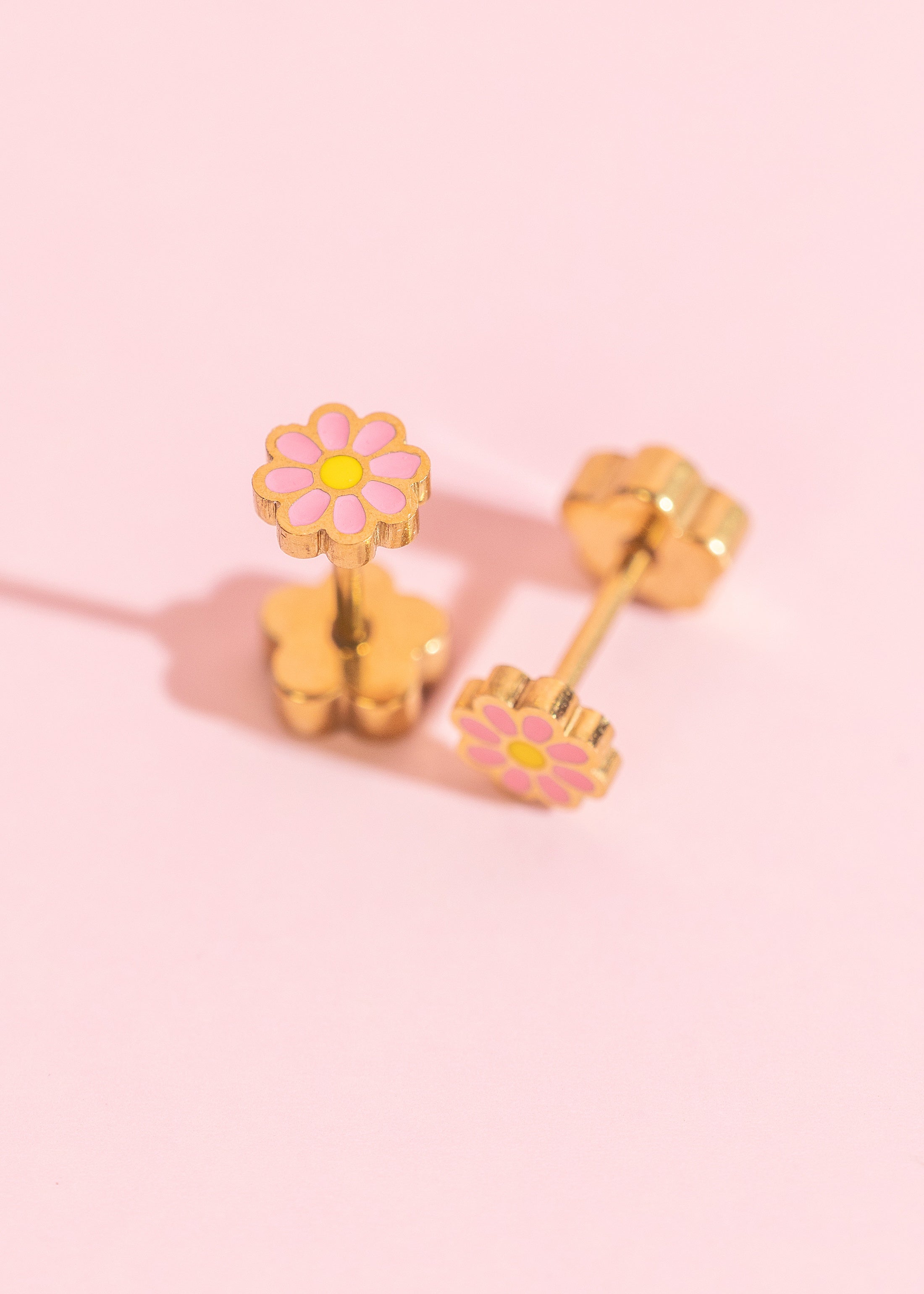 Tiny Pink Daisy