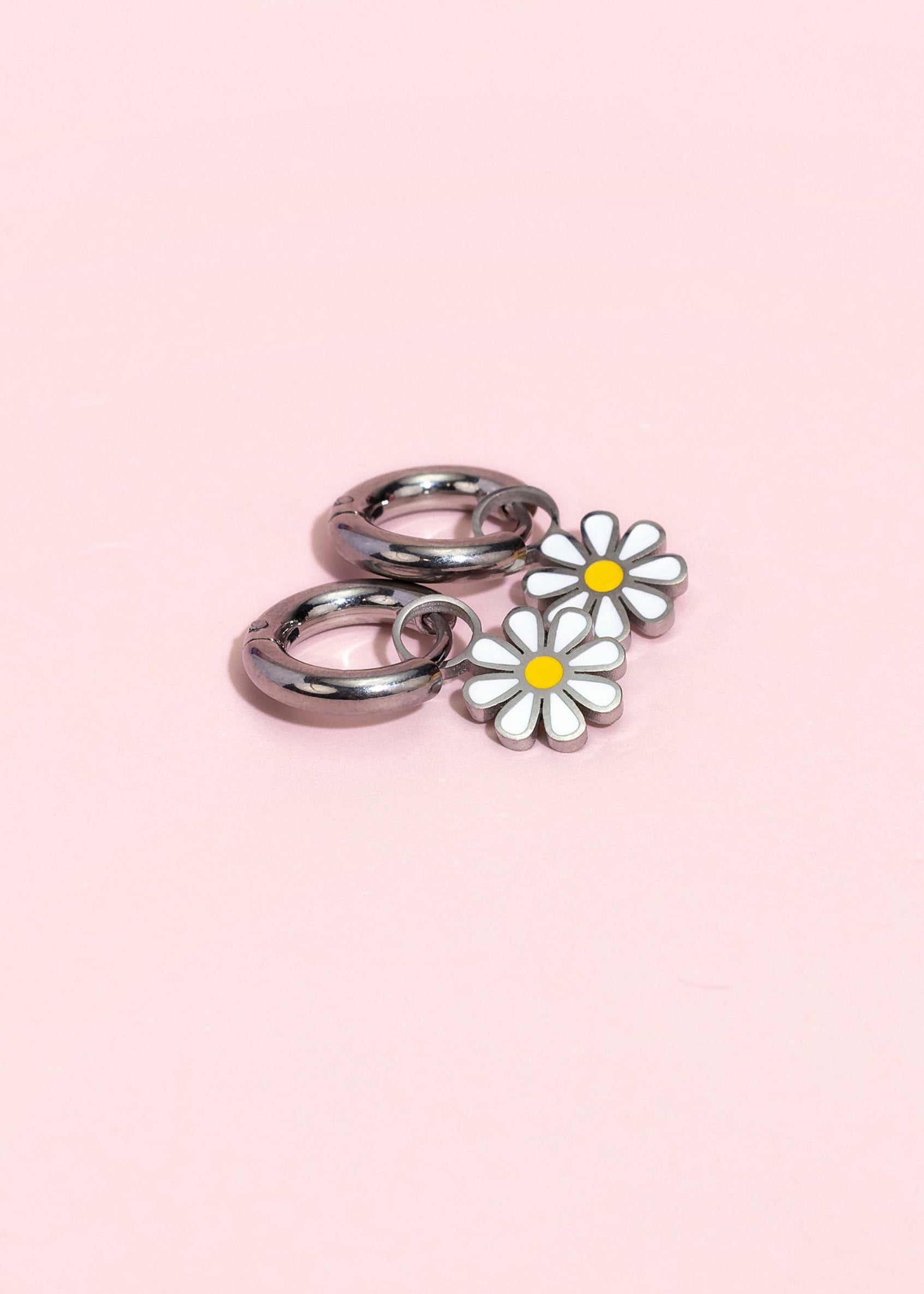 Silver Daisy Charms