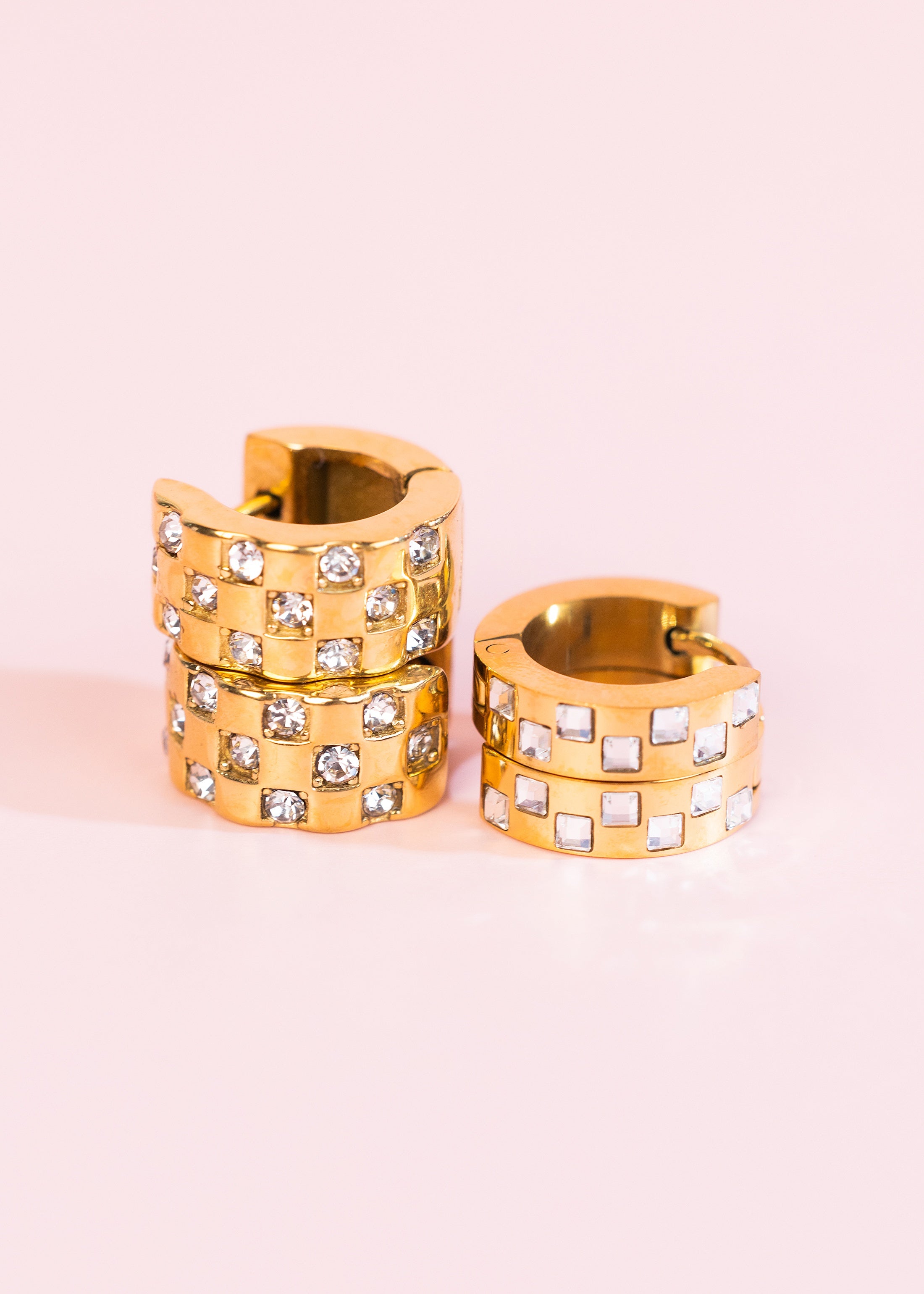 Diamond Checkered Huggies