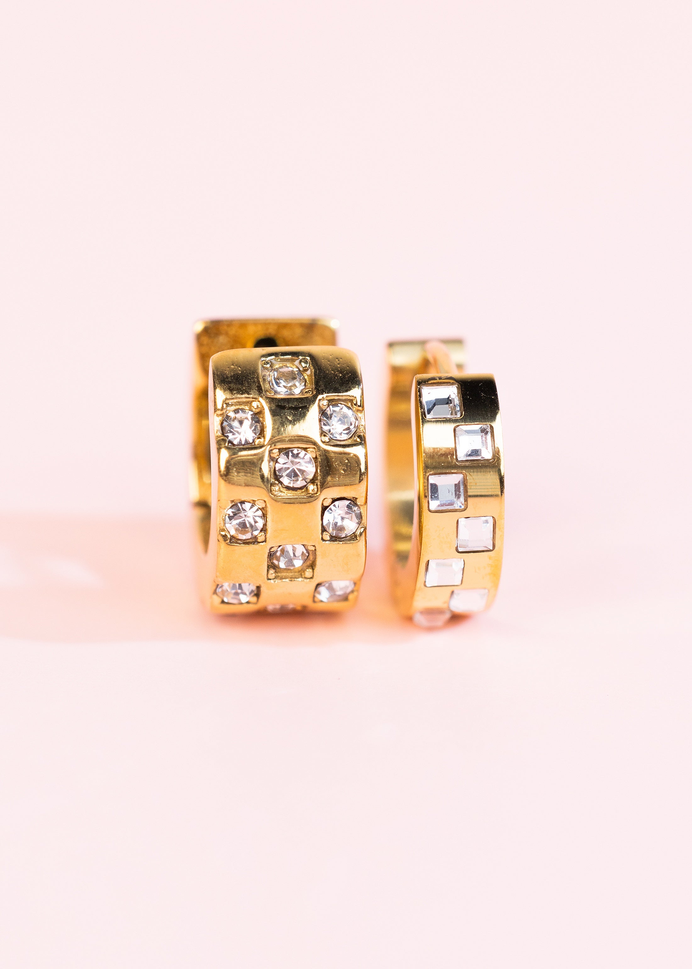 Chunky Diamond Checkered Huggies