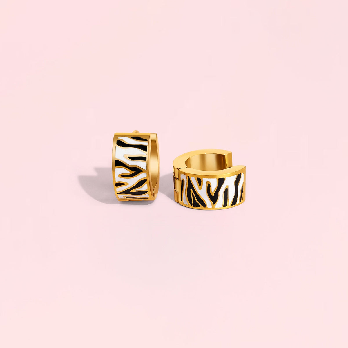 Zebra Stripe Huggies