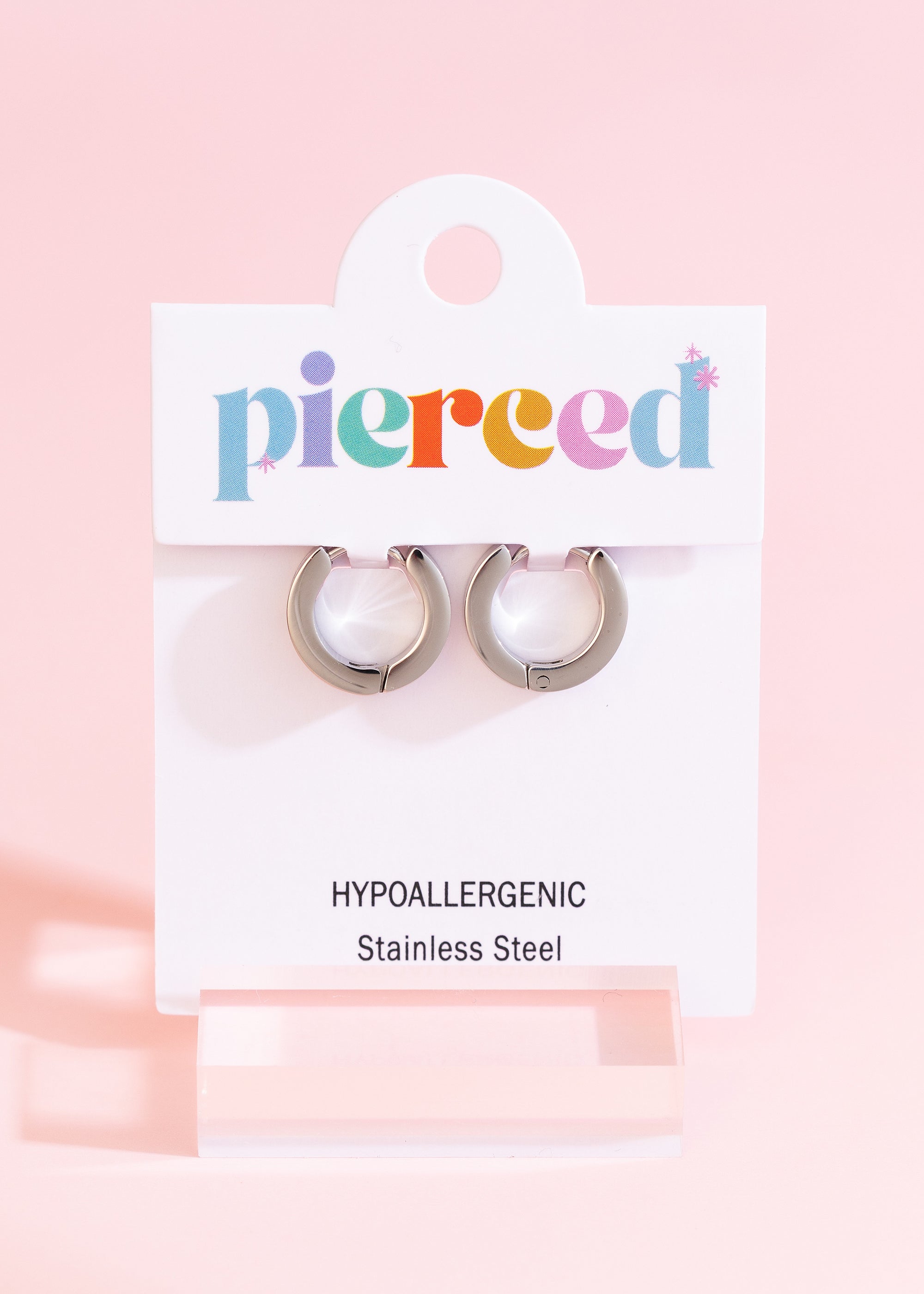 Silver Periwinkle Checkered Huggies